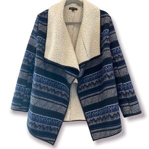 LF | KIWI TUCKER Southwestern Tribal Print Teddy Lined Longline Jacket Medium